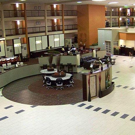 فندق هوليداي إن مطار ممفيس - مركز المؤتمرات المظهر الداخلي الصورة